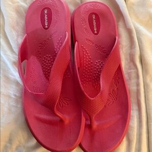 Okabashi Women's Vibrant Red Sandals